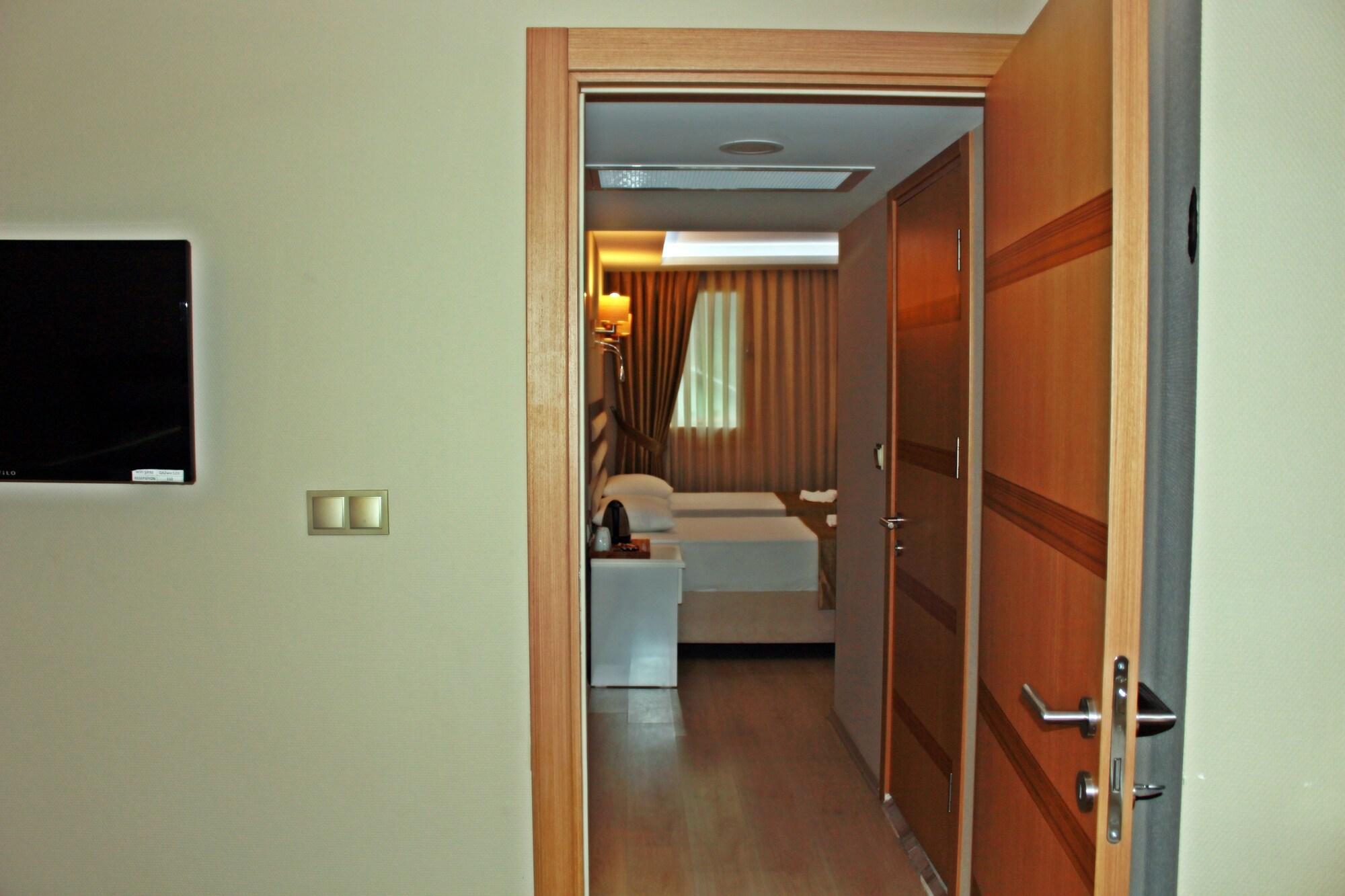 Feza Otel Trabzon Kültér fotó